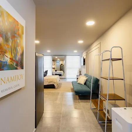 Tranvia 40 Apartment Medellin Exterior photo