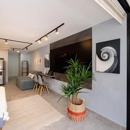 Tranvia 40 Apartment Medellin Exterior photo