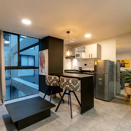 Tranvia 40 Apartment Medellin Exterior photo