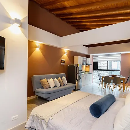 Tranvia 40 Apartment Medellin Exterior photo