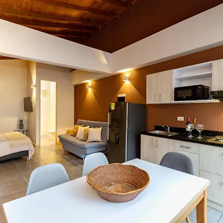 Tranvia 40 Apartment Medellin Exterior photo