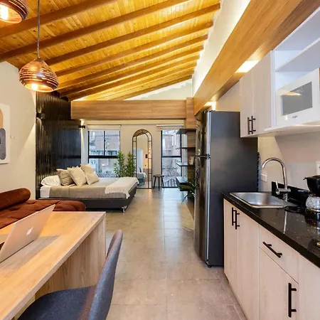 Tranvia 40 Apartment Medellin Exterior photo