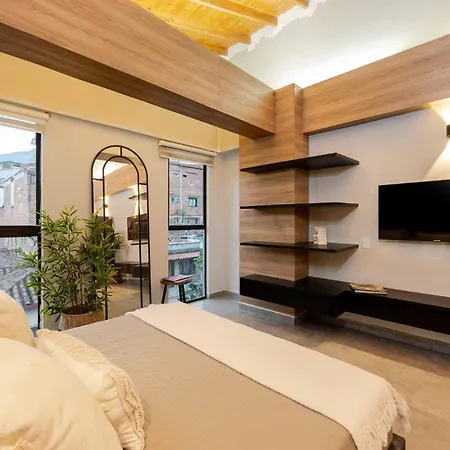 Tranvia 40 Apartment Medellin Exterior photo