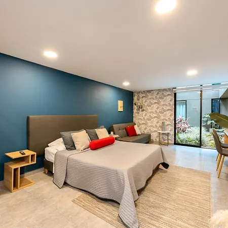 Tranvia 40 Apartment Medellin Exterior photo