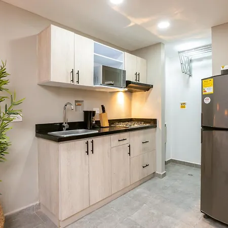 Tranvia 40 Apartment Medellin Exterior photo