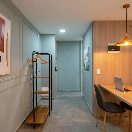 Tranvia 40 Apartment Medellin Exterior photo