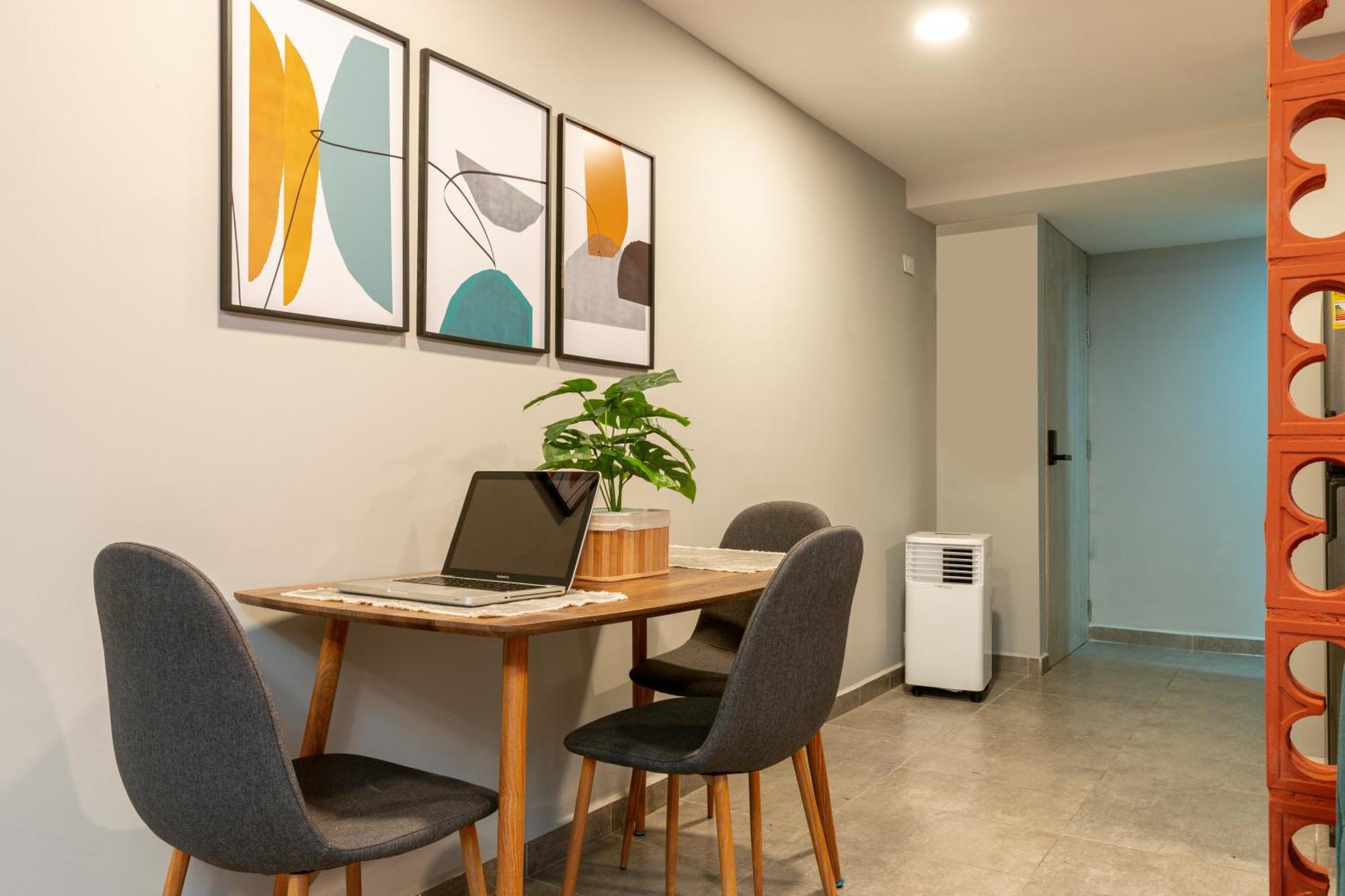 Tranvia 40 Apartment *